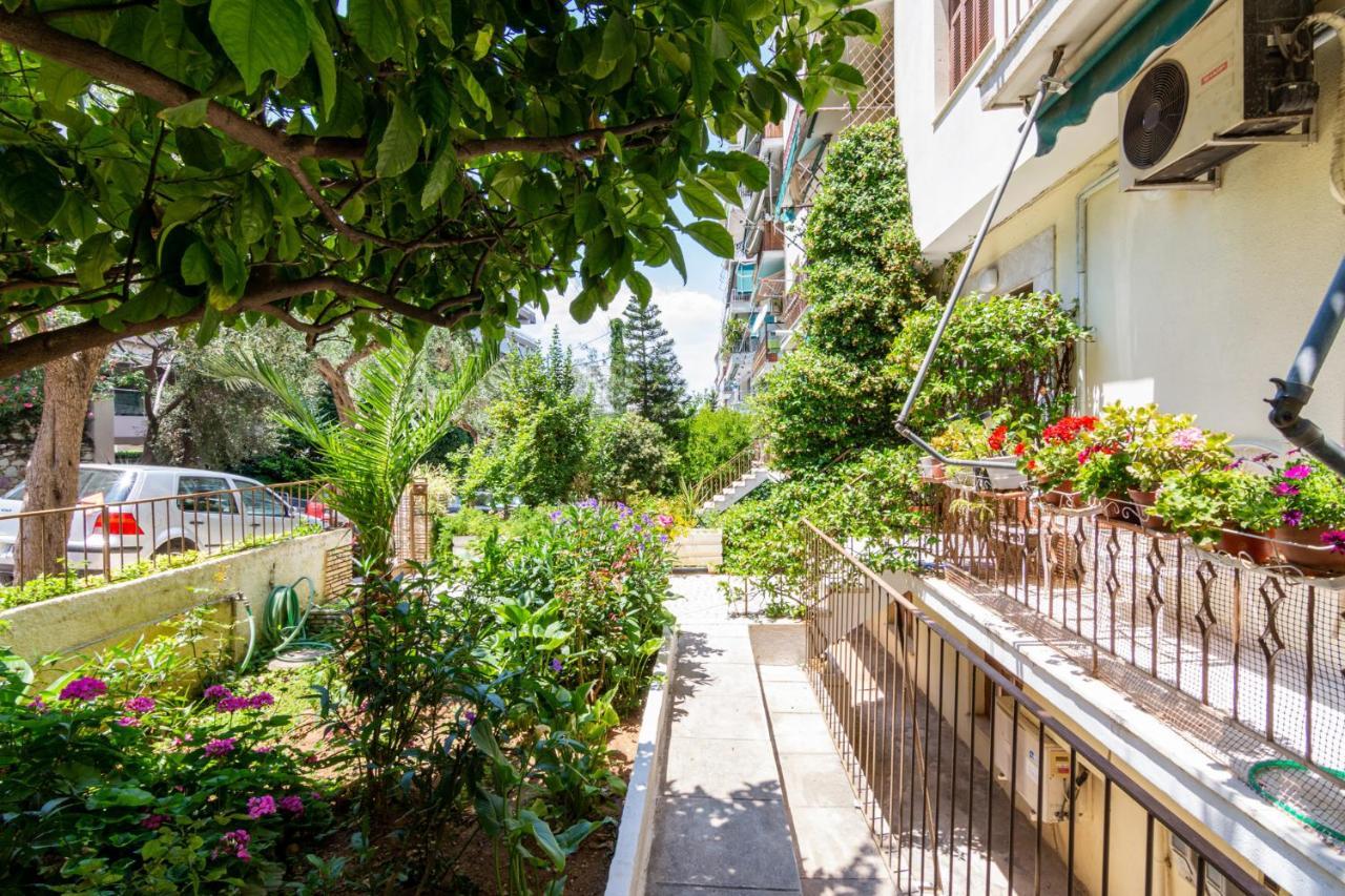Comfy Apartment Close To Floisvos Beach Athènes Extérieur photo