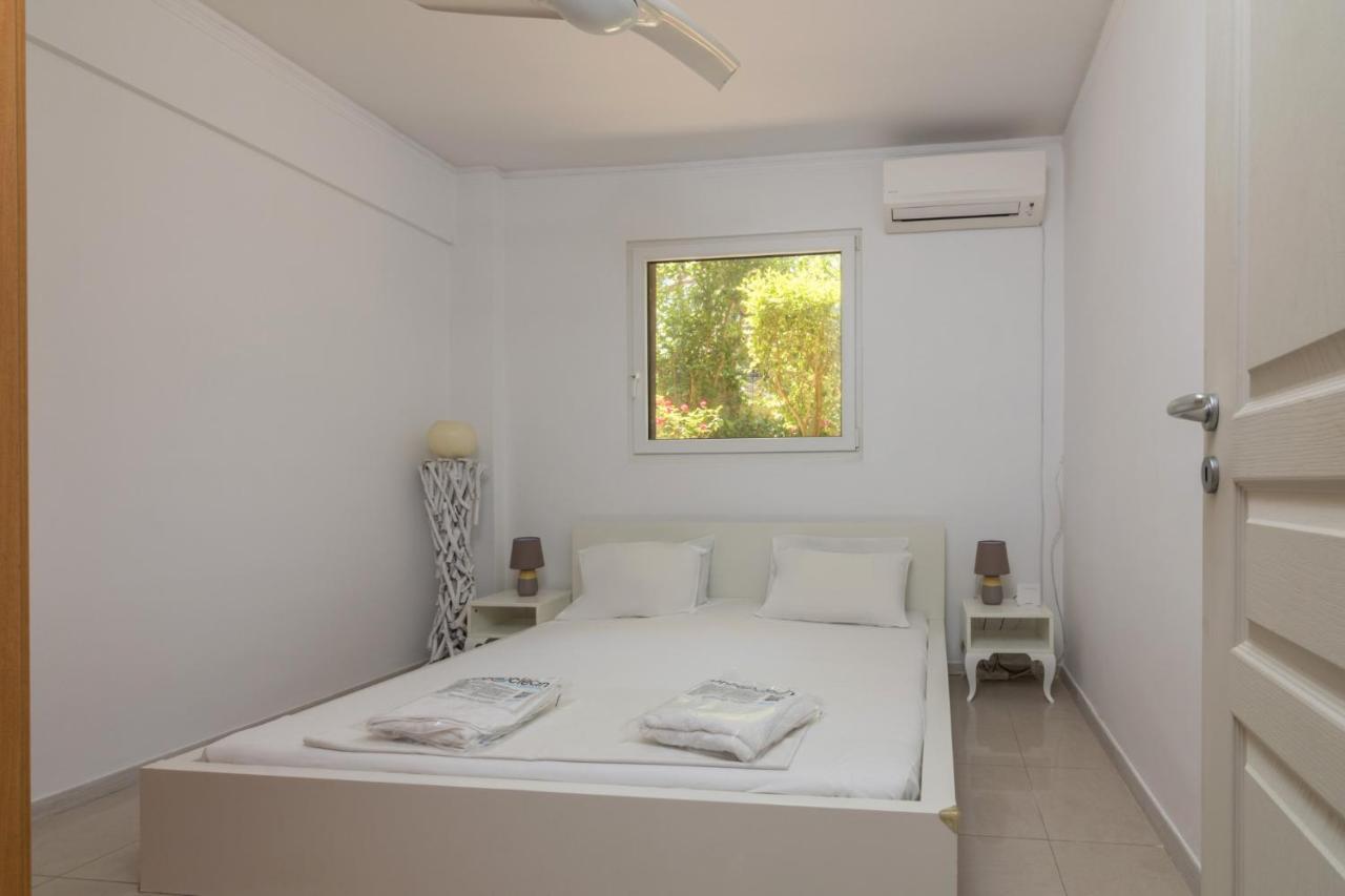 Comfy Apartment Close To Floisvos Beach Athènes Extérieur photo